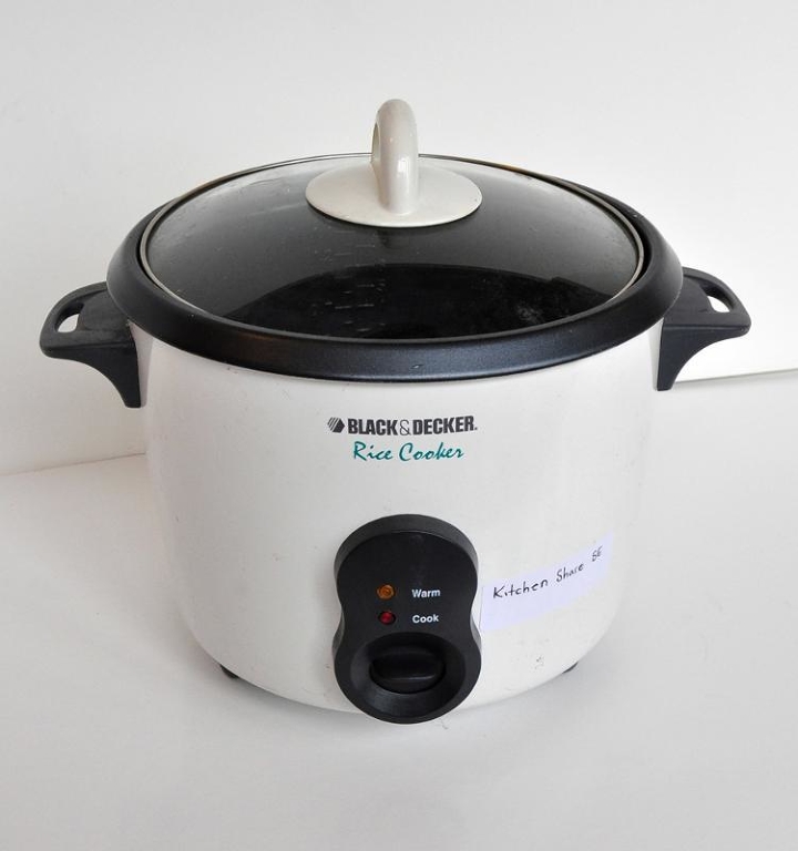 Kitchen Share Southeast Rice Cooker Black and Decker, Electric