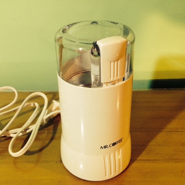 Kitchen Share Southeast Coffee Grinder (small blade grinder)