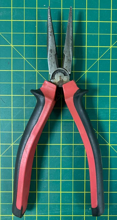 SCRAPER, Paint (1.5") (Checked)