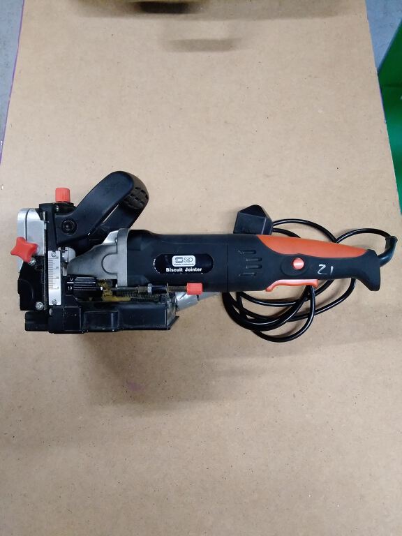 Biscuit Jointer 900W