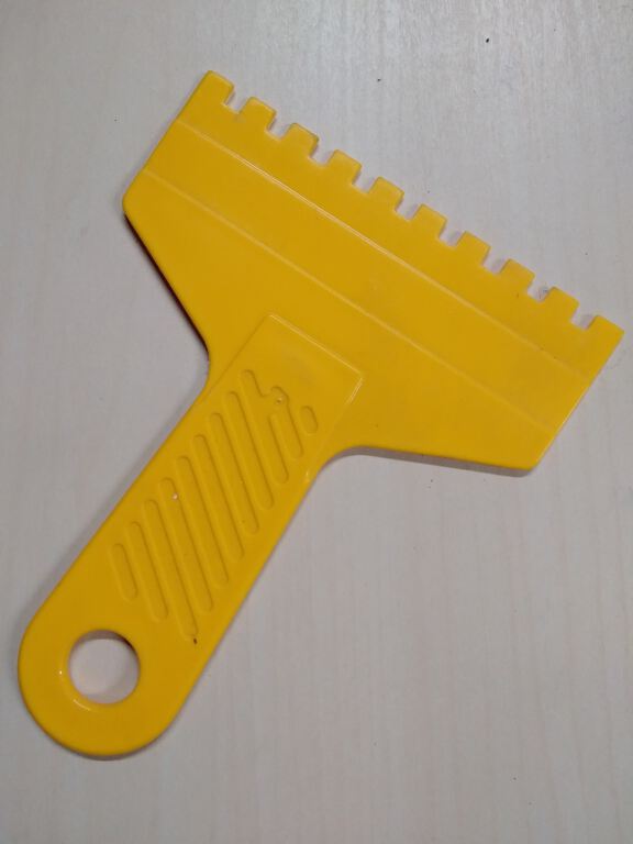 Nothched Tile Adheisive Comb