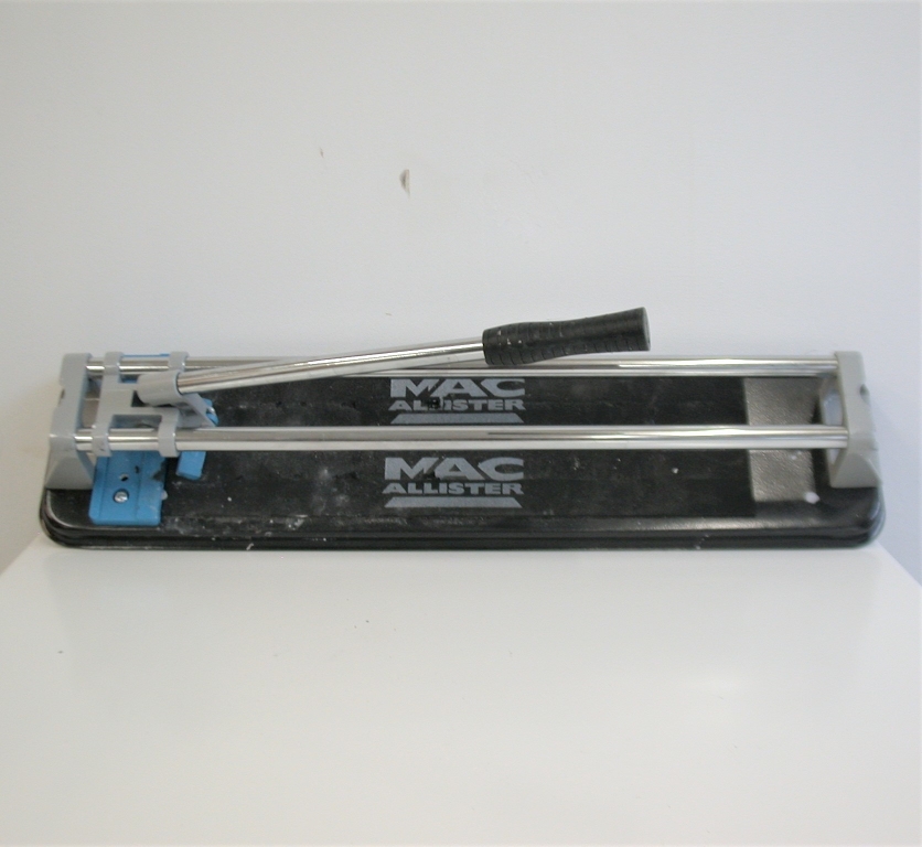 Small tile cutter (hand)