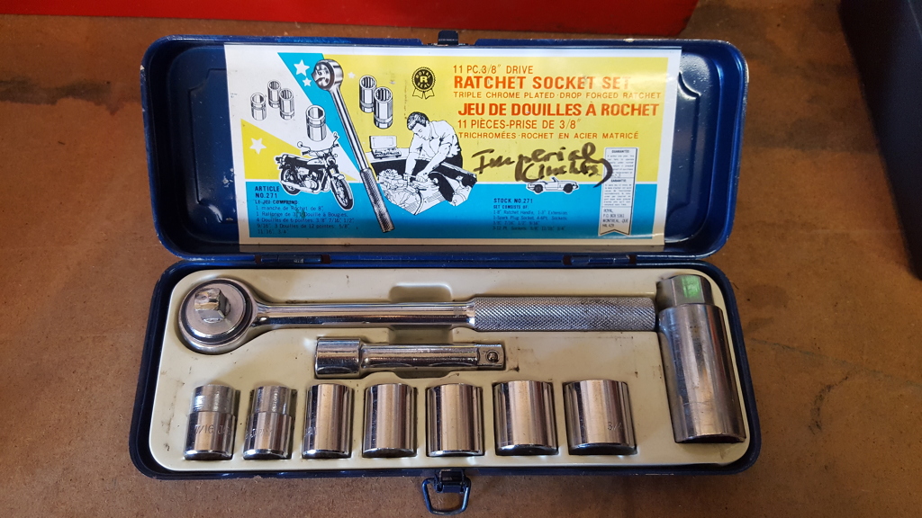 Calgary Tool Library Ratchet Socket Set