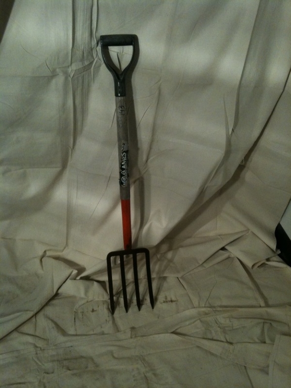 West Seattle Tool Library Small Pitch Fork with Handle (143)