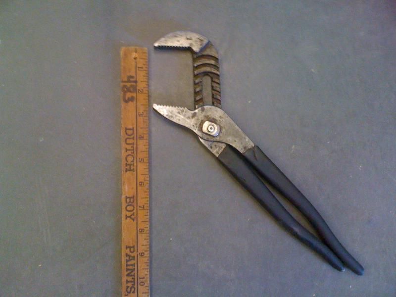 West Seattle Tool Library Channel Lock Pliers, 2.5" Jaws (588)