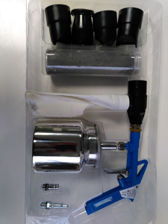 Sandblasting gun kit