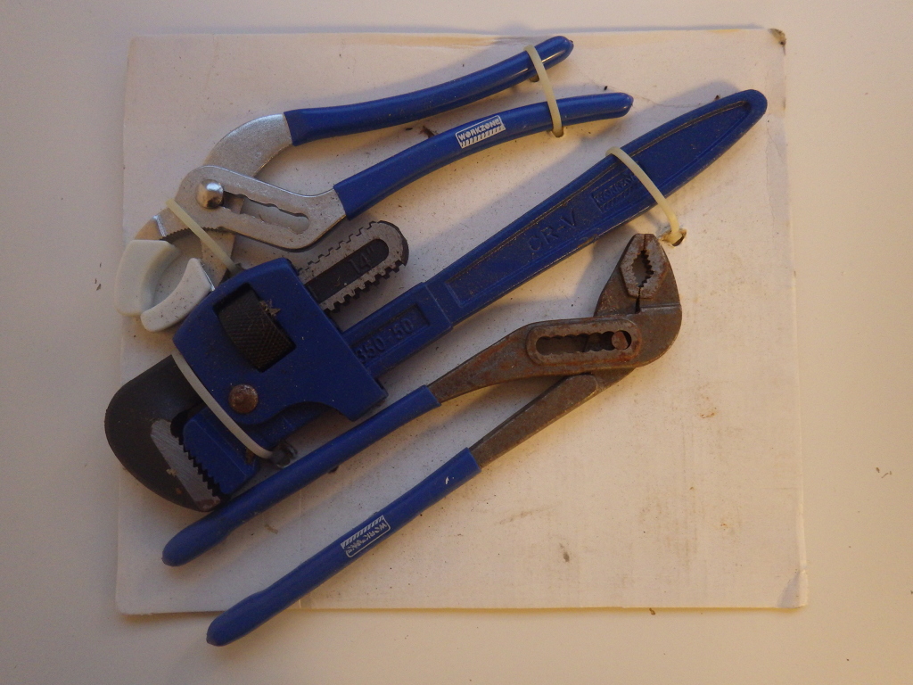 Plumbers' pliers set of 3