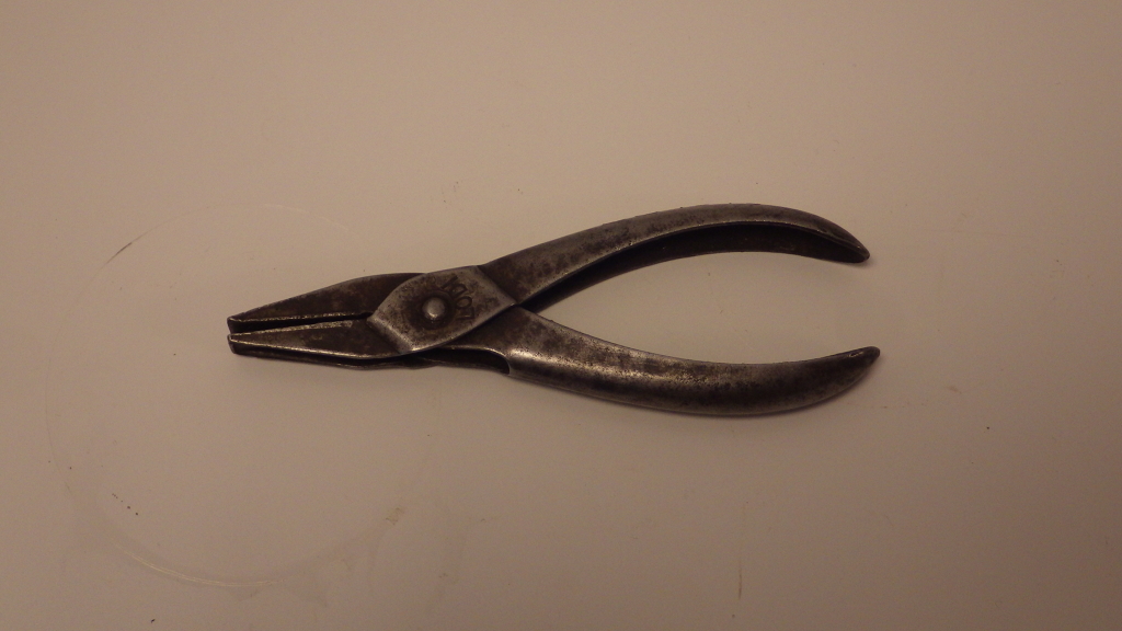 Pliers