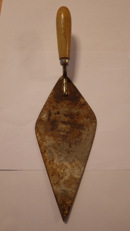 Pointing trowel