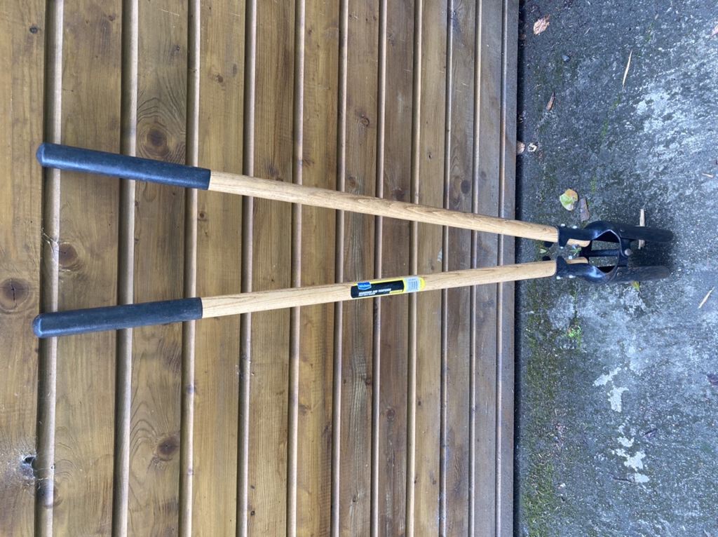 Post hole digger (C-343)