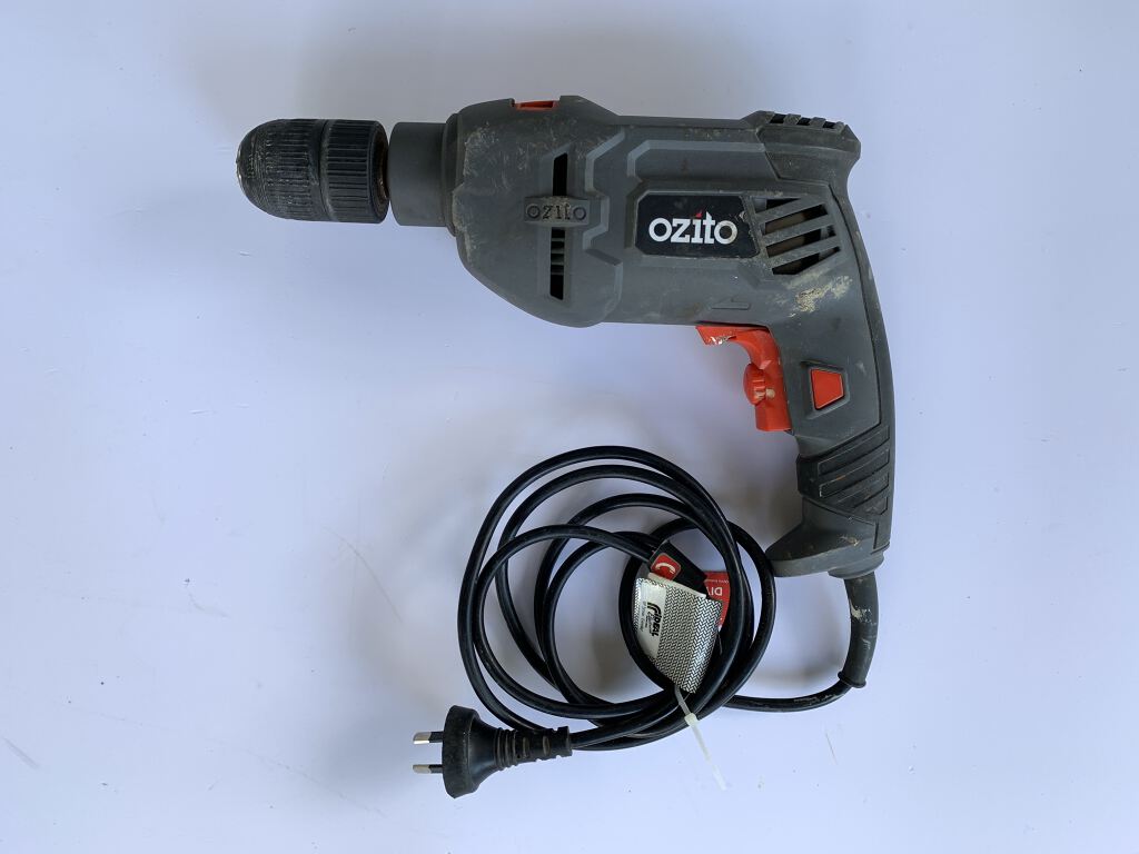 Gold Coast Tool Library Ozito 13mm 710W Hammer Drill (0220)