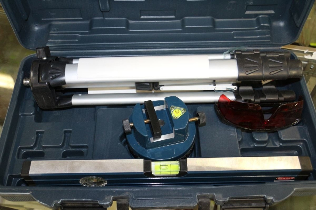 Guelph Tool Library Mastercraft Laser Level