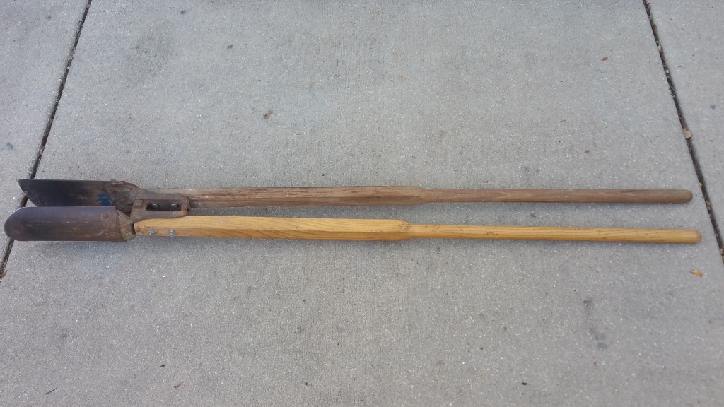 Safety Harbor Tool Library Post Hole Digger