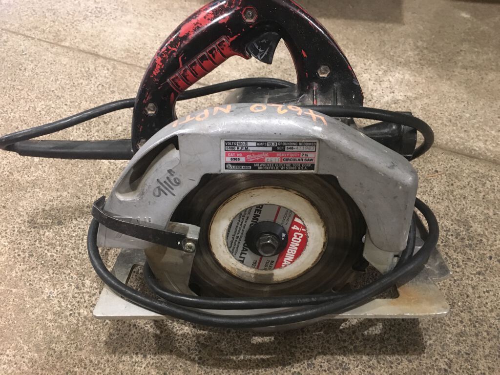 North Portland Tool Library 7 1/4” Circular saw (4620)
