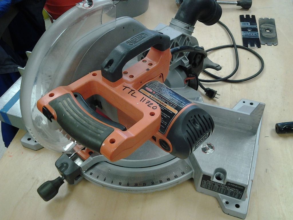 Tool Library Ridgid 12inch Compound Miter Saw (11720)